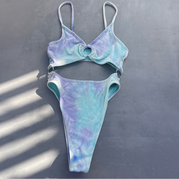 Velvet Rave Bodysuit - Picture 2 of 4